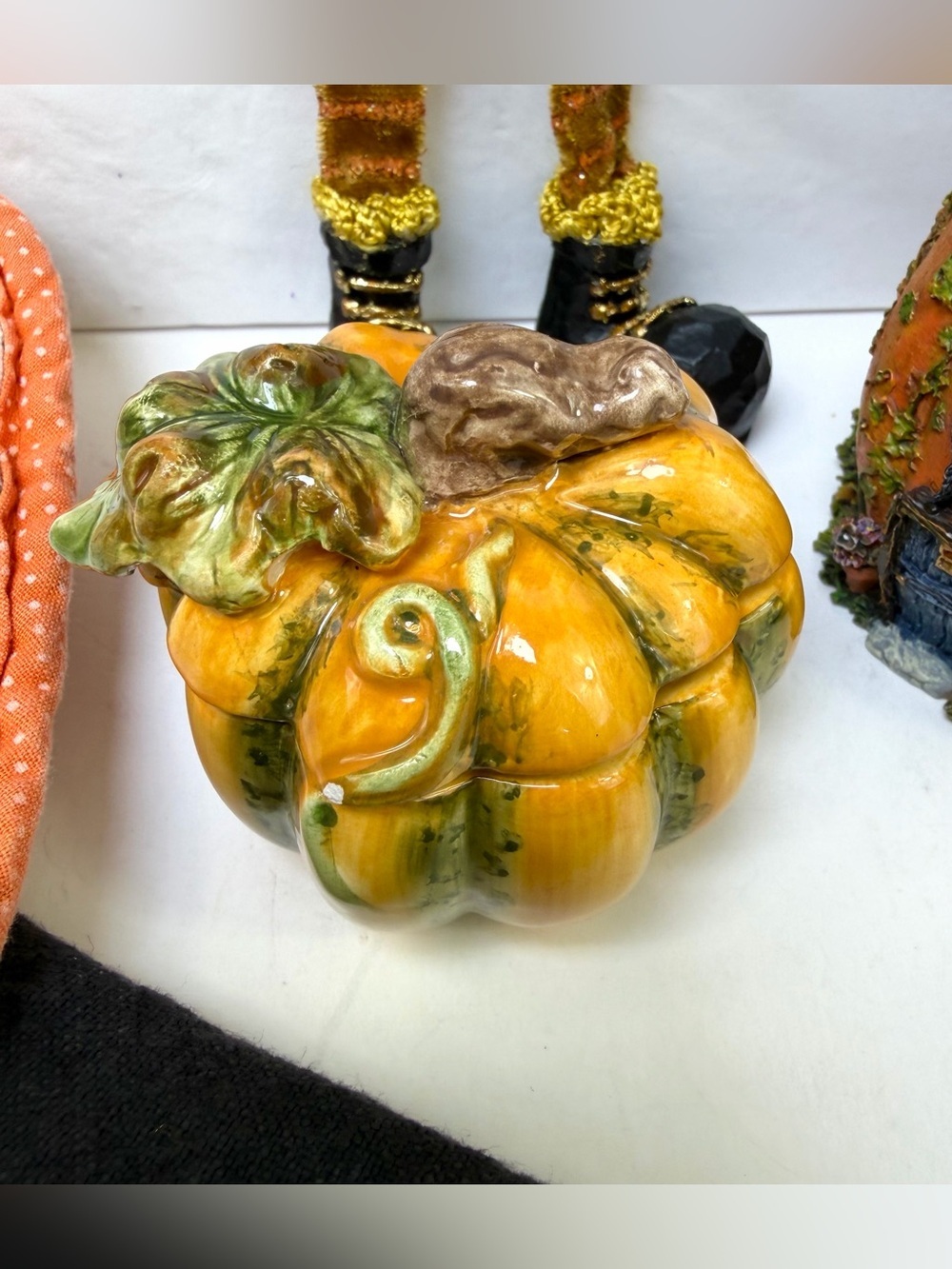 Halloween Decor Lot 9 Pc Glitter Pumpkin Witch Cat Boyds Bear Shelf Sitter + - Picture 7 of 9